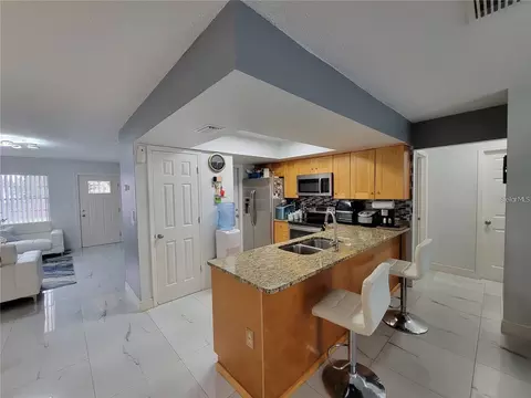 11230 Taft Ln, Seffner, FL 33584 photo 7