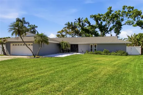 2168 Kent Ave, Clearwater, FL 33764