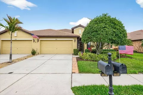 5658 Sunset Falls Dr, Apollo Beach, FL 33572