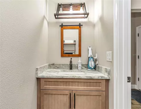 Bath - 251 SE 148th Ave, Williston, FL 32696 photo 5 of 5