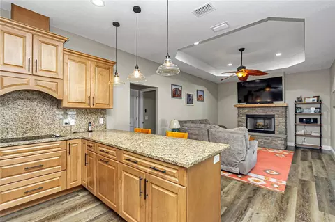 Kitchen - 251 SE 148th Ave, Williston, FL 32696 photo 3 of 8