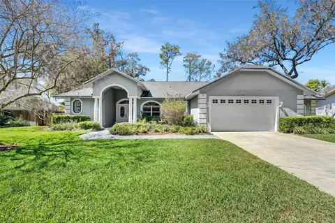 105 Park St, Safety Harbor, FL 34695
