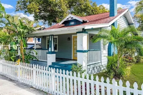 1201 Highland St N, Saint Petersburg, FL 33701