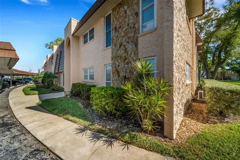 203 Aspen Cir #203, Seminole, FL 33777