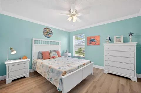 Bedroom - 3907 57th Pl E, Bradenton, FL 34203 photo 4 of 5