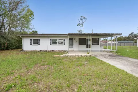 6035 10th St, Zephyrhills, FL 33542