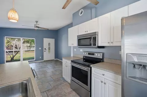 Kitchen - 1949 Pinehurst Dr, Clearwater, FL 33763 photo 3 of 5