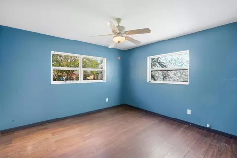 Bedroom - 1949 Pinehurst Dr, Clearwater, FL 33763 photo 1 of 5