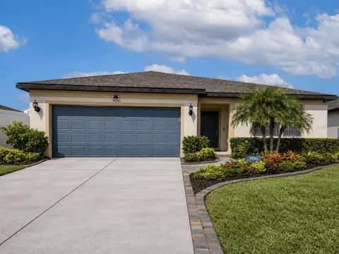 906 Swaying Sawgrass Ave, Ruskin, FL 33570