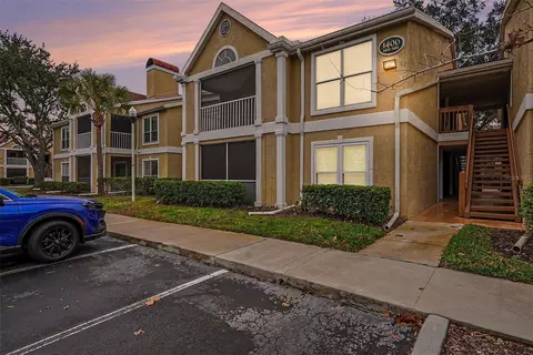 9481 Highland Oak Dr #1416, Tampa, FL 33647