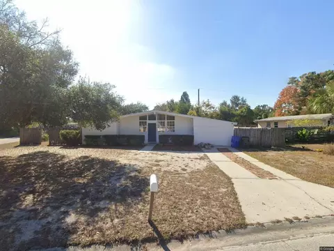 1102 Briarwood Ave, Tampa, FL 33613
