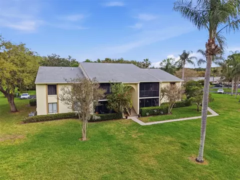 1488 Pine Glen Ln #B2, Tarpon Springs, FL 34688