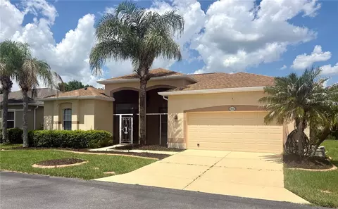 9916 Cleghorn Dr, San Antonio, FL 33576