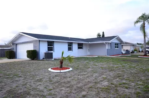 10433 Laburnum Dr, Port Richey, FL 34668