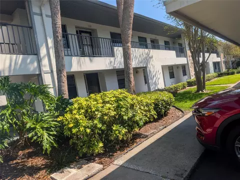 1601 43rd St N #129, Saint Petersburg, FL 33713