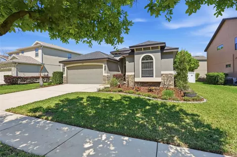 32111 Garden Alcove Loop, Wesley Chapel, FL 33545
