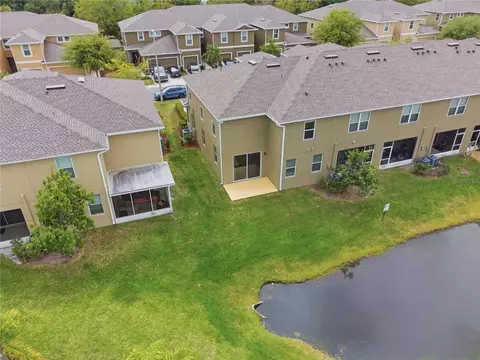 View/Area - 2212 Broadway View Ave, Brandon, FL 33510 photo 1 of 5