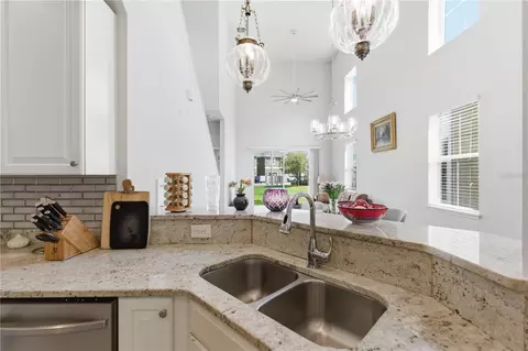 Kitchen - 2212 Broadway View Ave, Brandon, FL 33510 photo 1 of 4