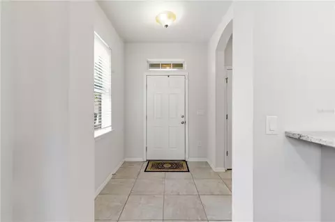 Entry Way - 2212 Broadway View Ave, Brandon, FL 33510 photo 7 of 7