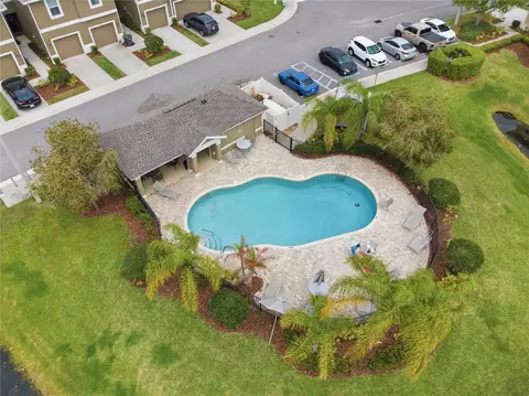 Exterior - 2212 Broadway View Ave, Brandon, FL 33510 photo 7 of 7