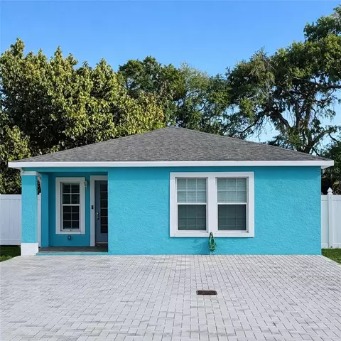 2715 Bel Aire Cir, Tampa, FL 33614