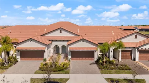 17551 Holly Well Ave, Wimauma, FL 33598