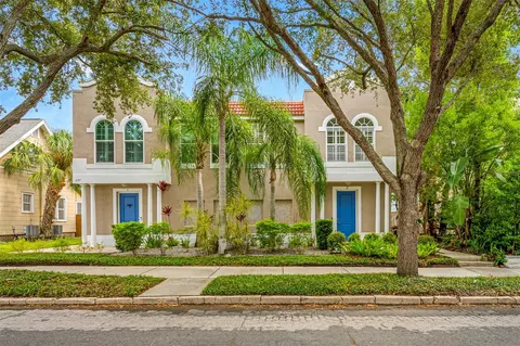 237 7th Ave N #2, Saint Petersburg, FL 33701