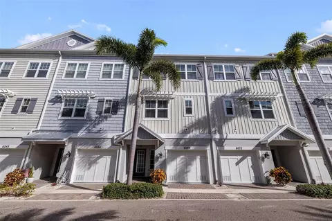 6064 Moorings Dr S, Saint Petersburg, FL 33712
