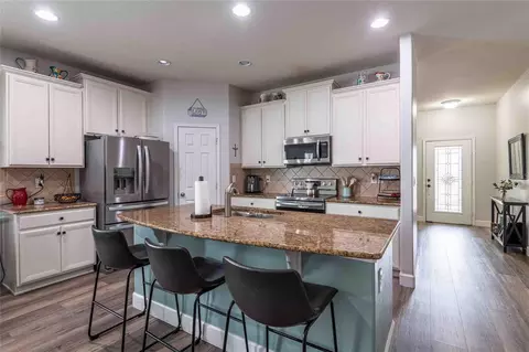Other - 2814 Maple Brook Loop, Lutz, FL 33558 photo 1 of 10