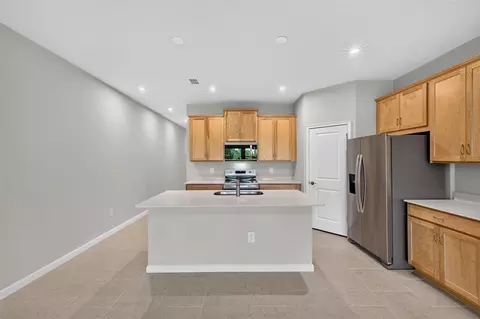 8823 Ginko Run, Parrish, FL 34219 photo 8