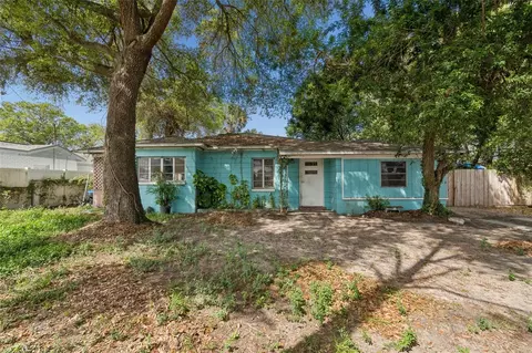 8730 N Calder Pl, Tampa, FL 33604