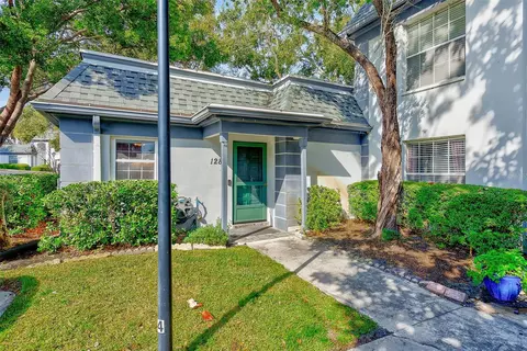 1287 N Mcmullen Booth Rd, Clearwater, FL 33759