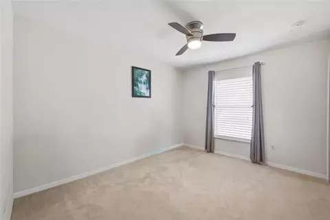 Bedroom - 4517 SE 28th St, Ocala, FL 34480 photo 5 of 8