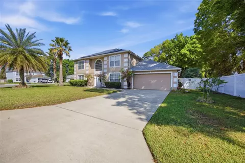 Exterior - 4517 SE 28th St, Ocala, FL 34480 photo 4 of 9