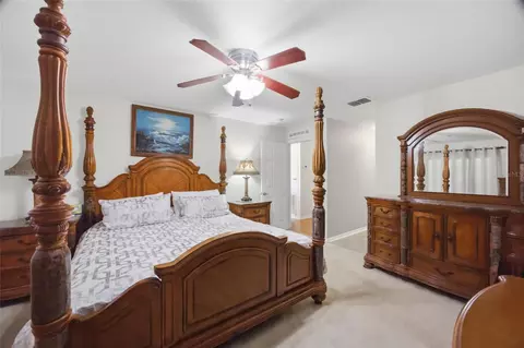 Bedroom - 4517 SE 28th St, Ocala, FL 34480 photo 2 of 8