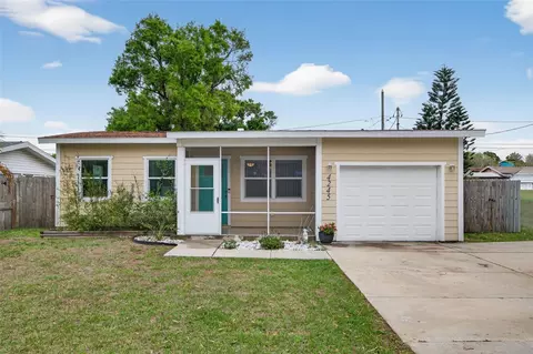 4245 78th Ln N, Saint Petersburg, FL 33709