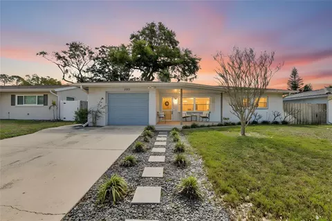 2063 Pine Ridge Dr, Clearwater, FL 33763