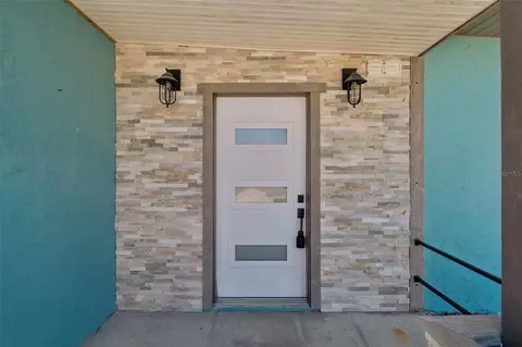 Entry Way - 16108 5th St E, Redington Beach, FL 33708 photo 1 of 2