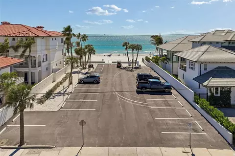 Exterior - 16108 5th St E, Redington Beach, FL 33708 photo 4 of 4