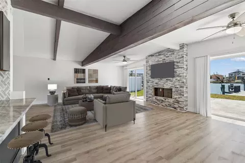 Living - 16108 5th St E, Redington Beach, FL 33708 photo 3 of 6