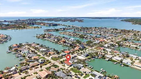 7891 4th Ave S, Saint Petersburg, FL 33707