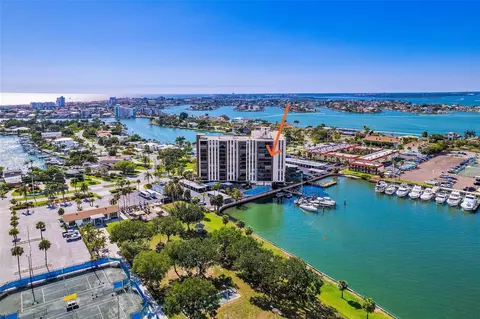 10355 Paradise Blvd #608, Treasure Island, FL 33706