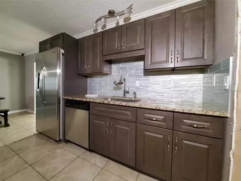 Kitchen - 4297 Canela Rd, Cocoa, FL 32927 photo 2 of 2