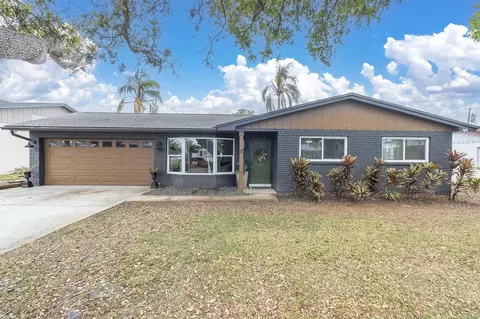 13472 Bellewood Ave, Seminole, FL 33776