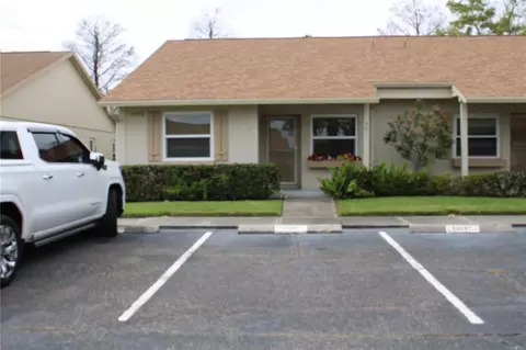 10780 43rd St N #701, Clearwater, FL 33762