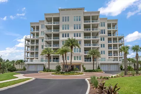 125 Belleview Blvd #302, Belleair, FL 33756