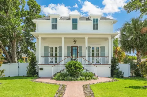 808 39th Ave NE, Saint Petersburg, FL 33703