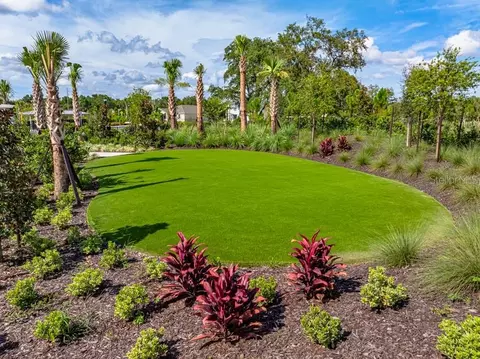 Exterior - 12411 Gust Ct, Hudson, FL 34669 photo 9 of 11