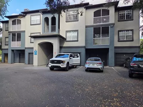 13304 Sanctuary Cove Dr #303, Temple Terrace, FL 33637