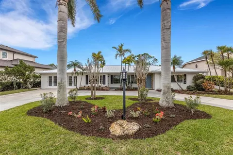441 Bayshore Dr, Venice, FL 34285